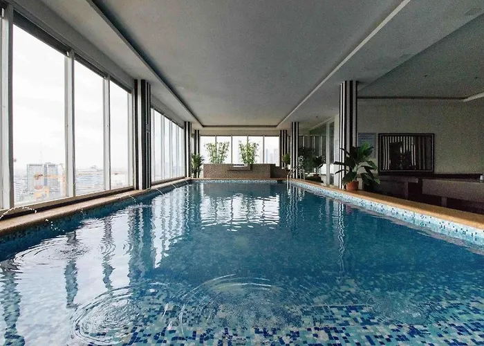 Hotel Northpointe Residences Manila