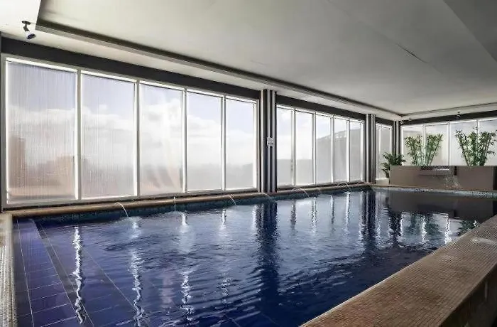 Northpointe Residences 3*