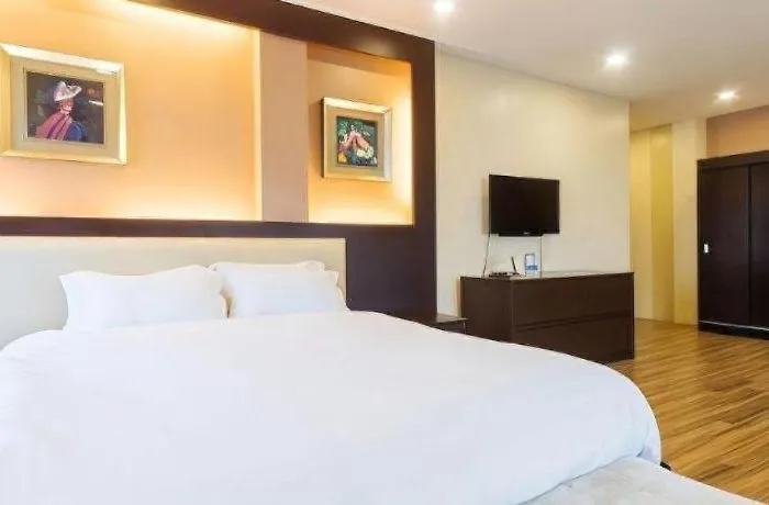 Northpointe Residences Manila