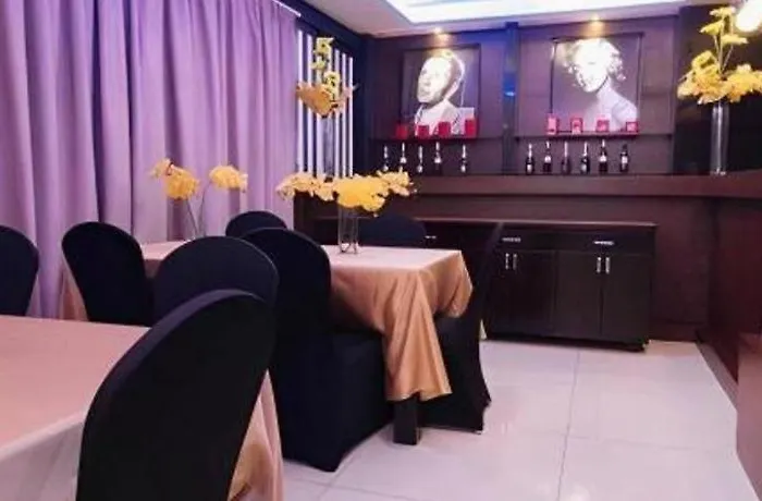 Hotel Northpointe Residences Manila