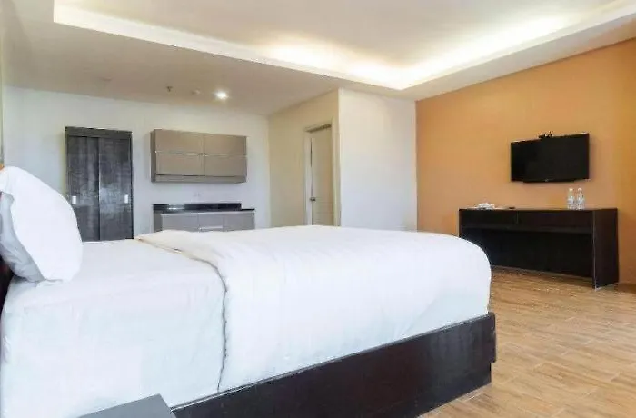 Northpointe Residences Hotel