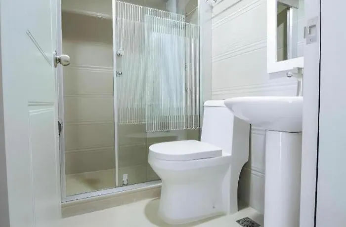 Northpointe Residences Hotel 3*