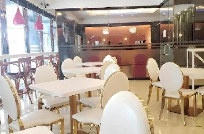 Hotel Northpointe Residences Manila