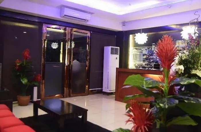 Hotel Northpointe Residences