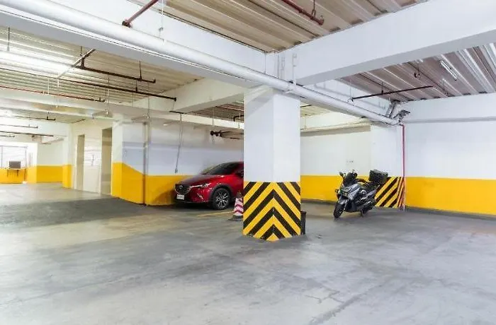 Hotel Northpointe Residences Manila